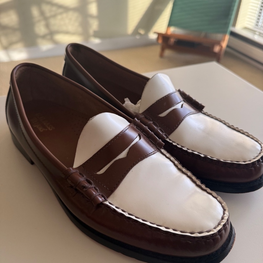 G.H. Bass Weejuns Loafers - Picture 3 of 4
